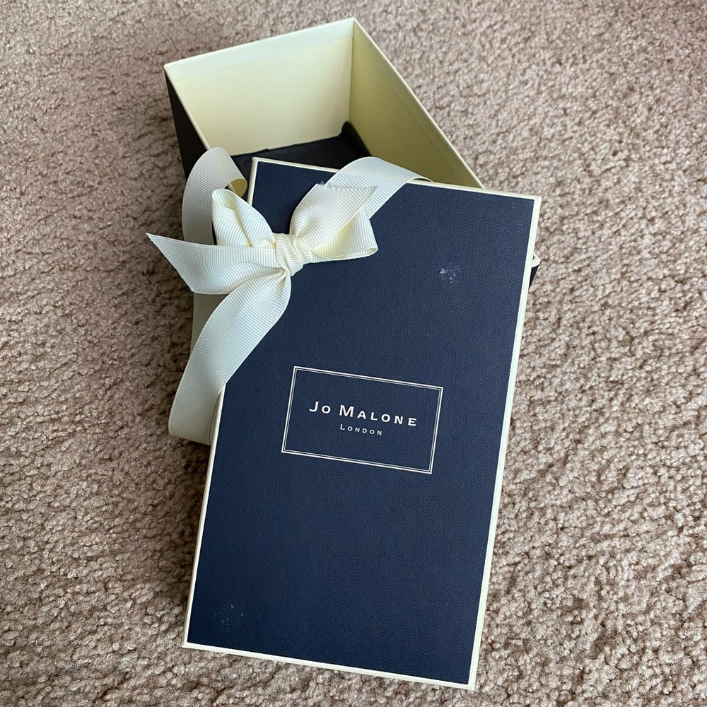 JO MALONE SMALL GIFT BOX SET
